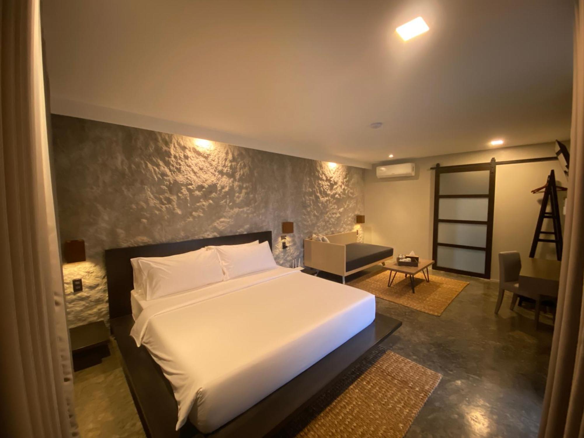 The Grey Inn Sarog Экстерьер фото